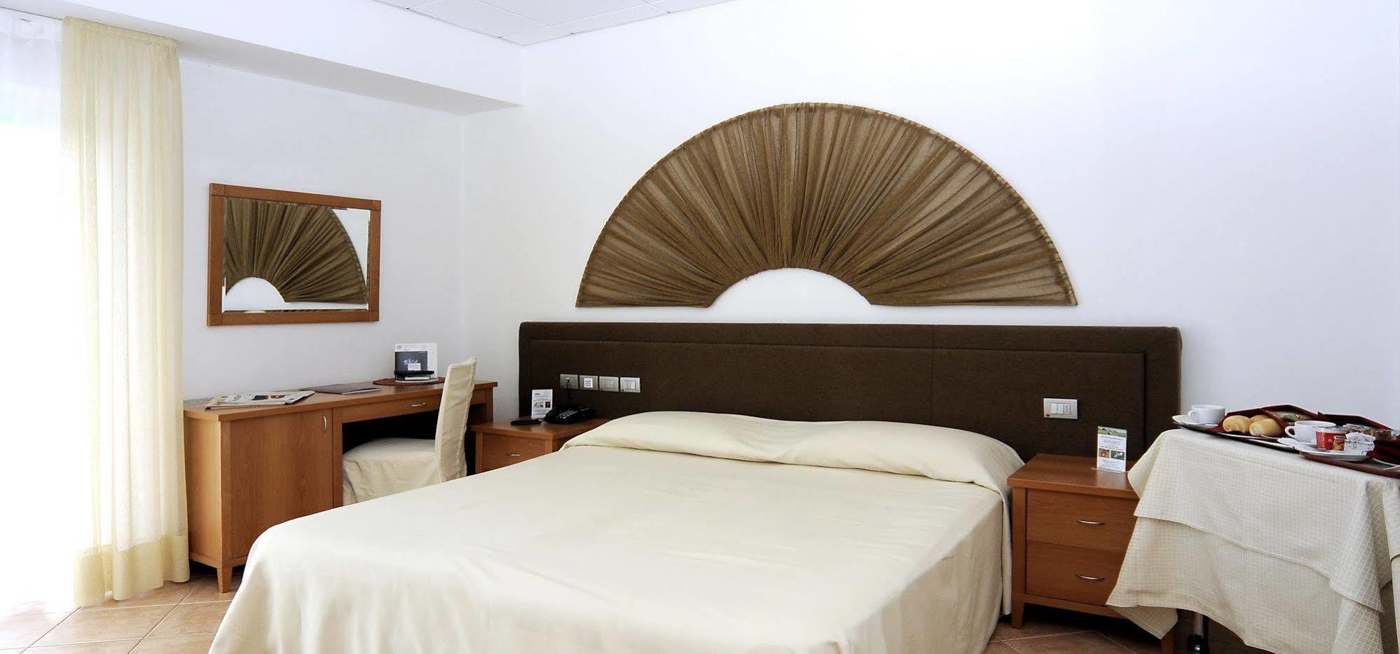 Hotel Rex Lignano Sabbiadoro Zewnętrze zdjęcie