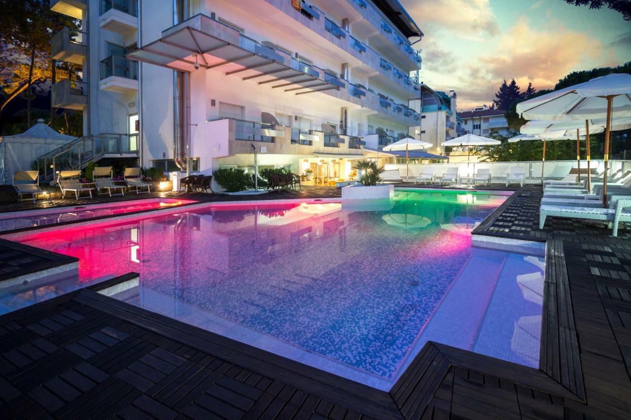 Hotel Rex Lignano Sabbiadoro Zewnętrze zdjęcie